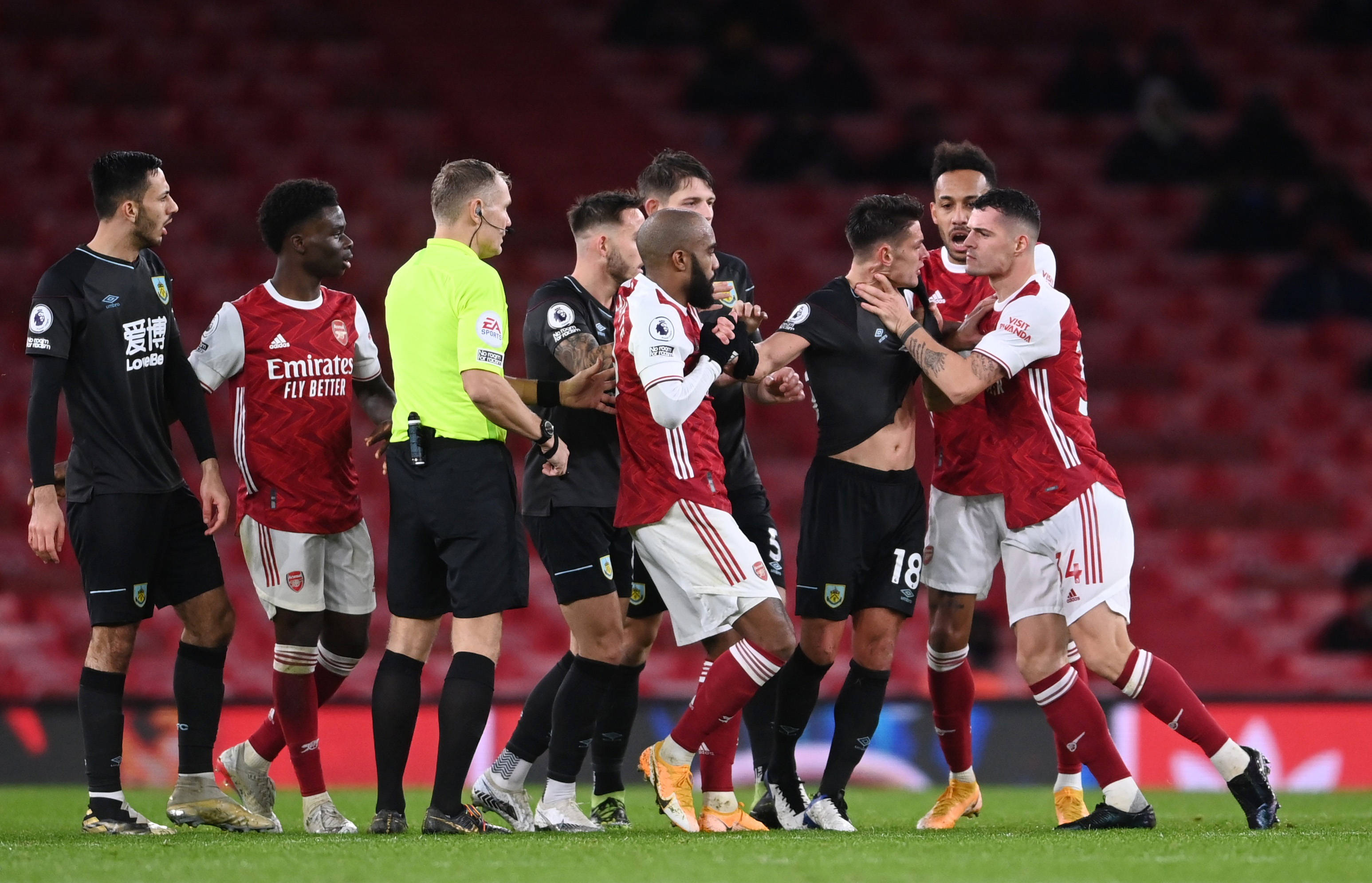 球队的比赛 球队的比赛